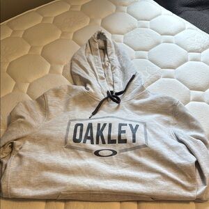 Oakley Light Gray Pullover Hoodie